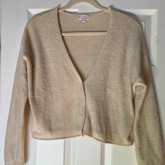 Medium Cream Lottie Moss V-neck Cardigan Sweater from PacSun - Picture 1 of 5